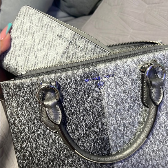 Michael Kors Black and Gray Satchel Set - Picture 10 of 10